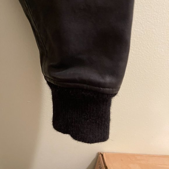 Men's CLUB MONACO XS Burgundy Wool & Black Leather Bomber Jacket Extra Small - Picture 4 of 9